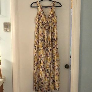 Floral V neck maternity maxi dress size S